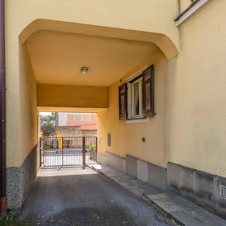 307 - Casa Sara, 5 Minuti Di Auto Dal Mare E Dal Centro Di Sestri, Con Parcheggio Privato