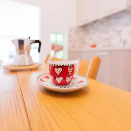 307 - Casa Sara, 5 Minuti Di Auto Dal Mare E Dal Centro Di Sestri, Con Parcheggio Privato