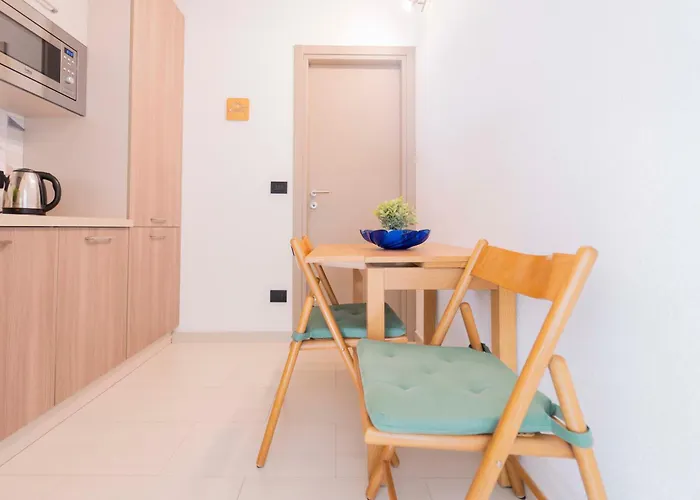 307 - Casa Sara, 5 Minuti Di Auto Dal Mare E Dal Centro Di Sestri, Con Parcheggio Privato 公寓 *