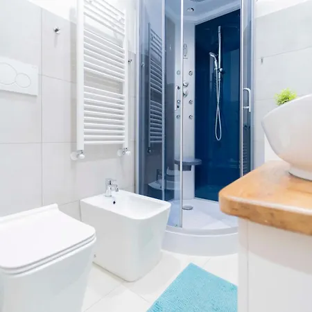 شقة 307 - Casa Sara, 5 Minuti Di Auto Dal Mare E Dal Centro Di Sestri, Con Parcheggio Privato
