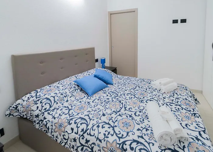Appartement 307 - Casa Sara, 5 Minuti Di Auto Dal Mare E Dal Centro Di Sestri, Con Parcheggio Privato *