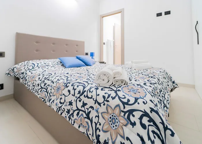 307 - Casa Sara, 5 Minuti Di Auto Dal Mare E Dal Centro Di Sestri, Con Parcheggio Privato Apartmán *